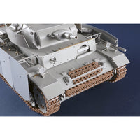 Trumpeter 1/16 Pz.Kpfw.III Ausf.N Plastic Model Kit