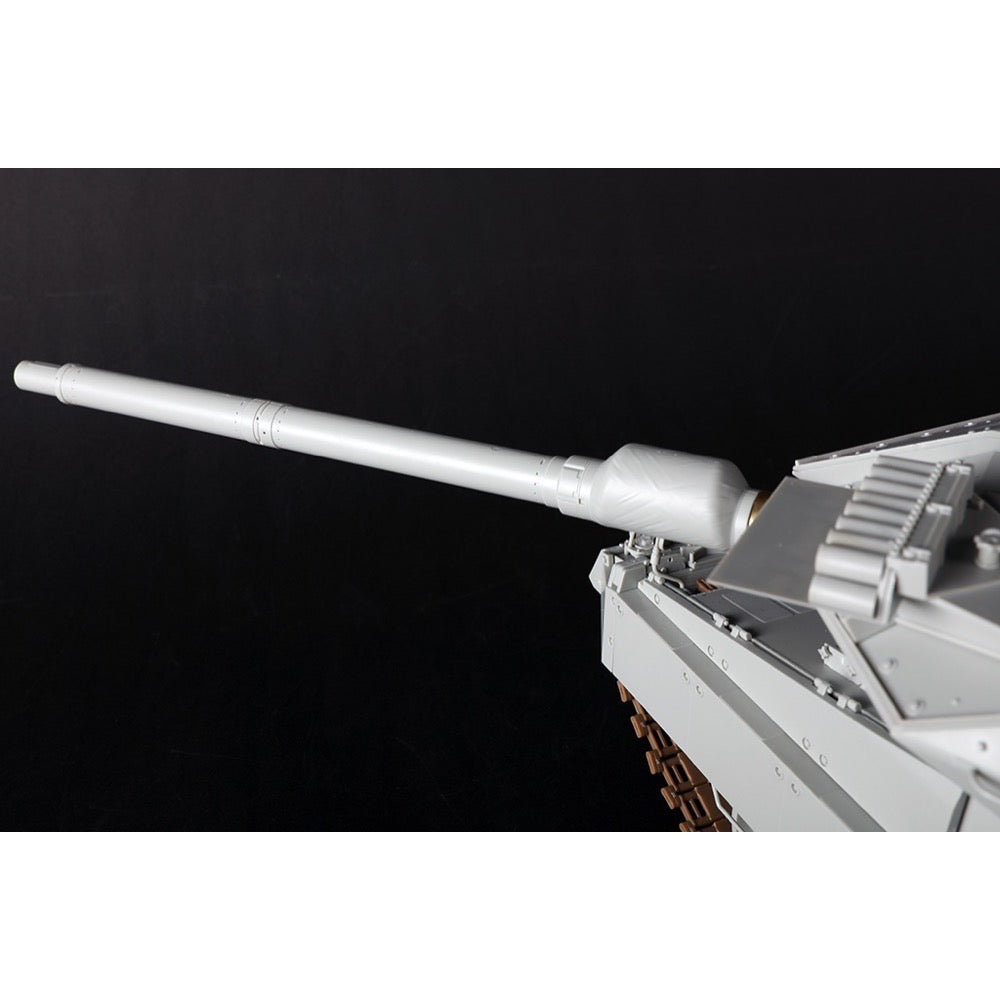 Trumpeter 1/16 German Leopard2A6 MBT Plastic Model Kit