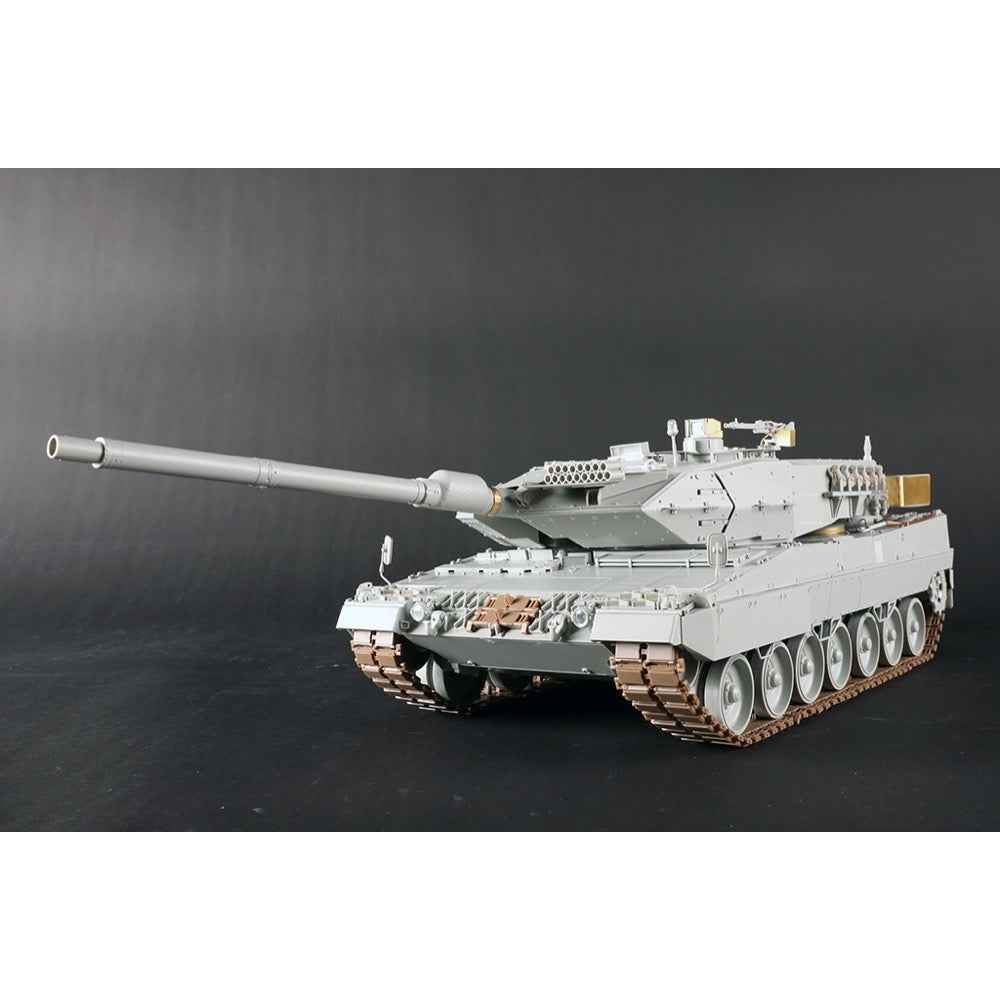 Trumpeter 1/16 German Leopard2A6 MBT Plastic Model Kit
