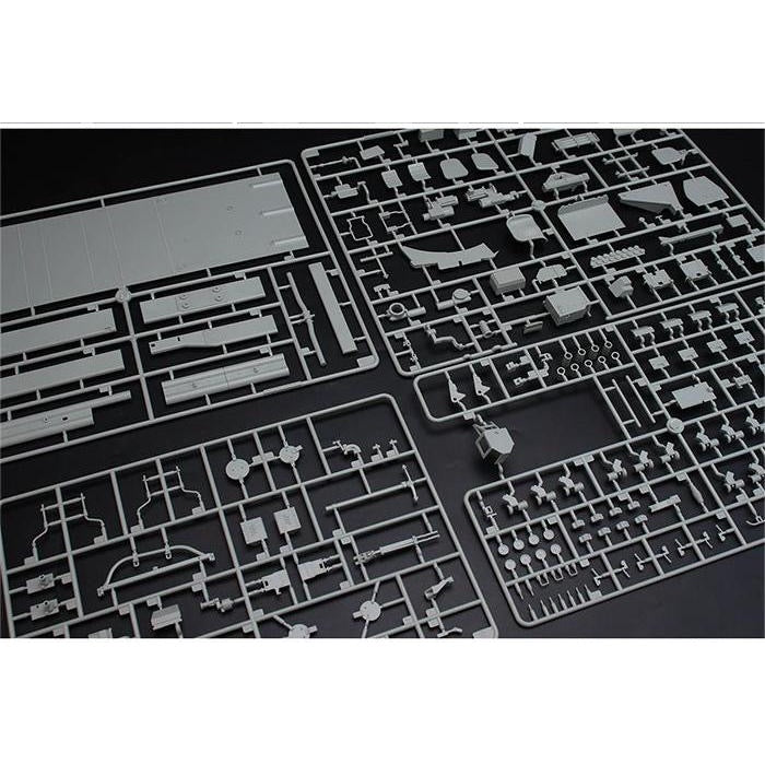 Trumpeter 1/16 German Leopard2A6 MBT Plastic Model Kit
