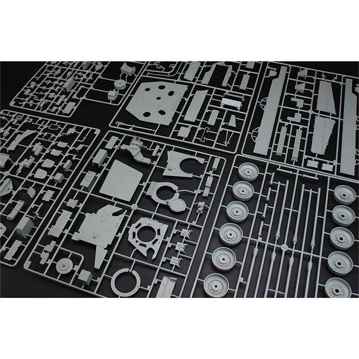 Trumpeter 1/16 German Leopard2A6 MBT Plastic Model Kit