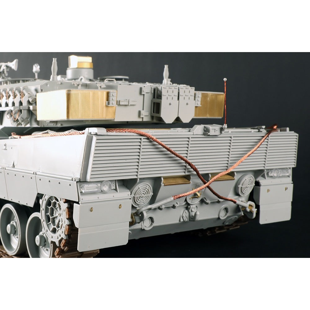 Trumpeter 1/16 German Leopard 2A6 MBT