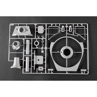 Trumpeter 1/16 Pz.Kpfw.VI Sd.Kfz.182 Tiger II (Henschel 105mm) Plastic Model Kit