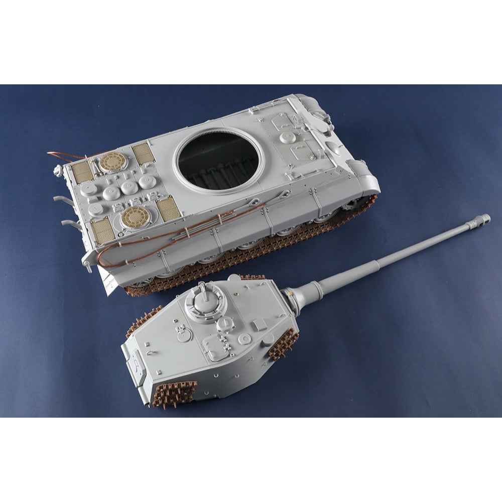 Trumpeter 1/16 Pz.Kpfw.VI Sd.Kfz.182 Tiger II (Henschel 105mm) Plastic Model Kit