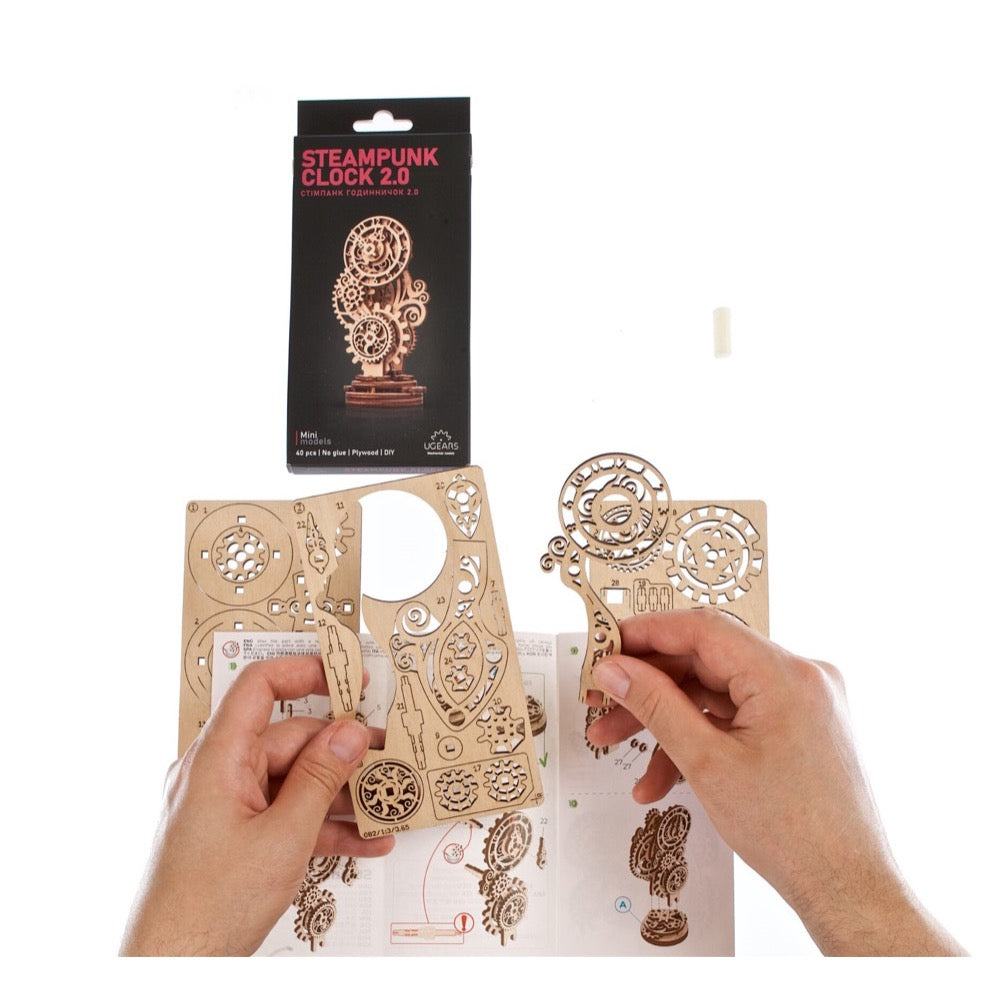 Ugears 70219 Steampunk Clock 2.0 43pc