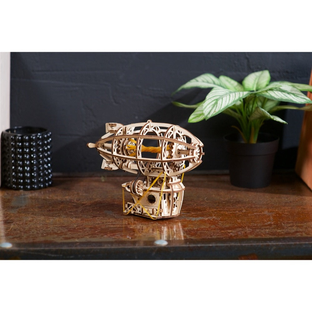 Ugears 70226 Steampunk Airship 170pc