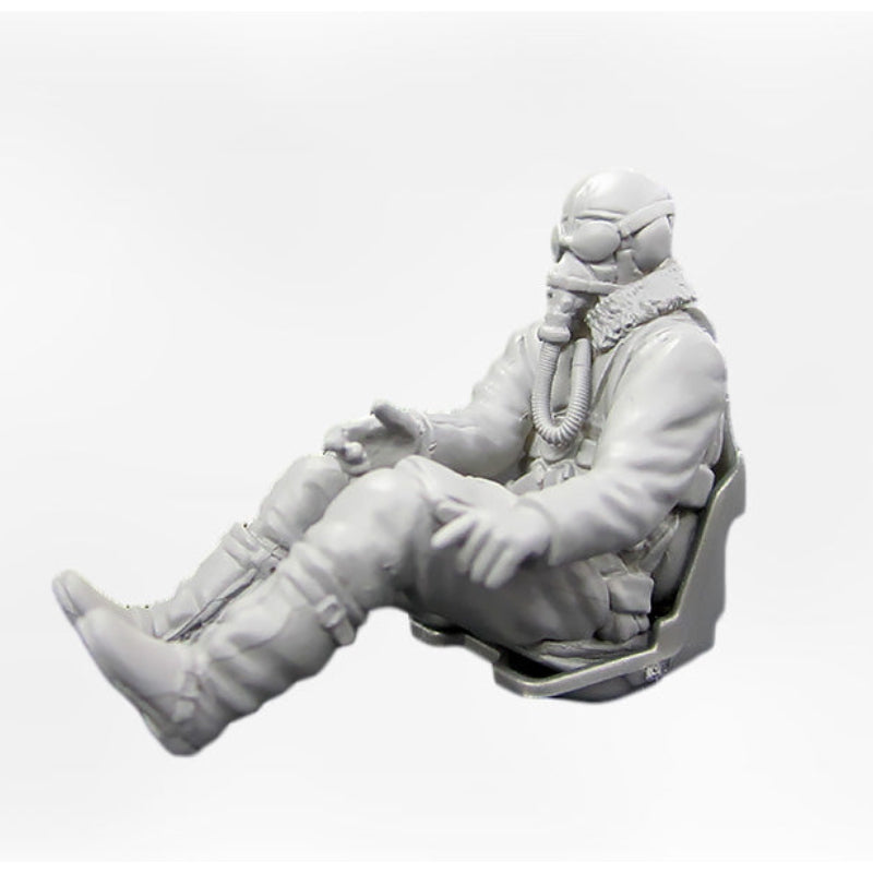 Zoukei Mura 1/32 Ta152 H-1 Forward Facing Pilot Figure