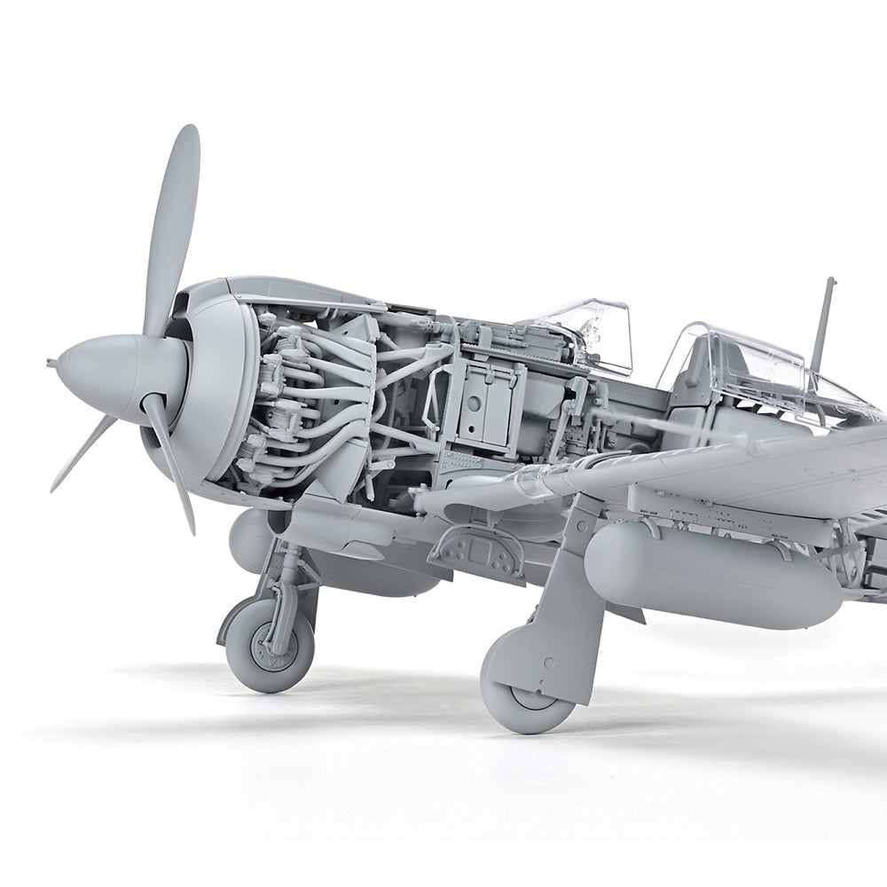 Zoukei Mura SWS 1/32 Kawasaki Ki-100-I Otsu Type 5 Fighter