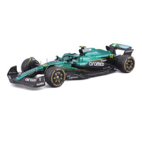 Bburago 28070A 1/24 Aston Martin AMR 25 No.14 Fernando Alonso with Helmet and Showcase