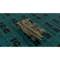 ICM 24017 1/24 Model T 1914 Fire Truck with Crew