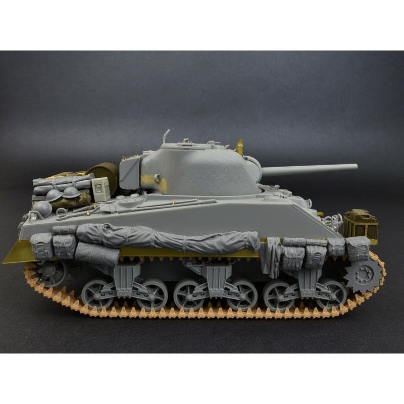 MiniArt 35599 1/35 British Rucksacks Bags and Folded Canvas WWII
