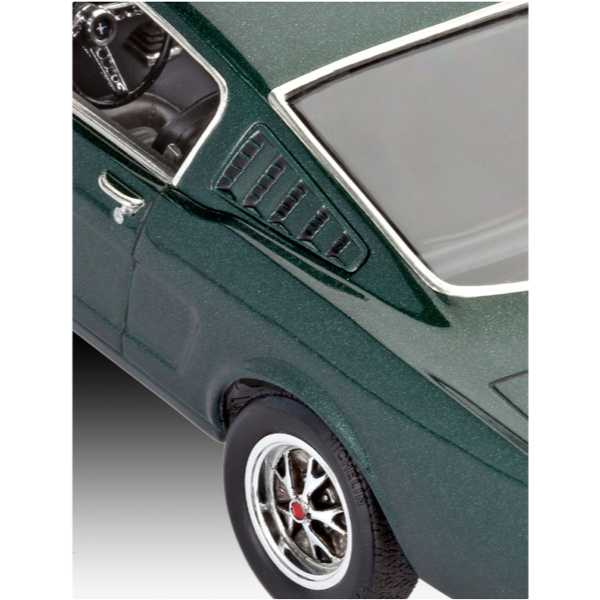 Revell 07065 1/24 1965 Ford Mustang 2 Plus 2 Fastback