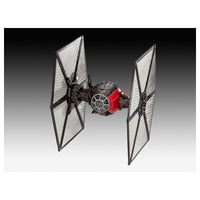 Revell 06758 1/50 Star Wars Build & Play Jakku Combat Set