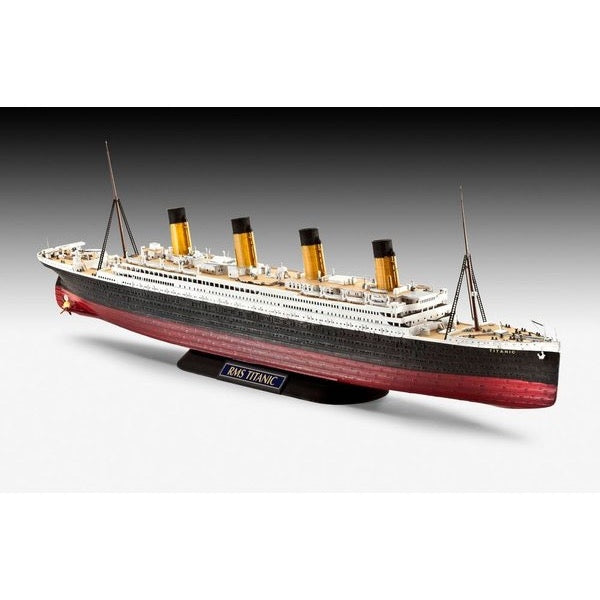 Revell 05498 1/600 RMS Titanic