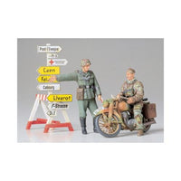Tamiya 35241 1/35 German Motorcycle Orderly Set