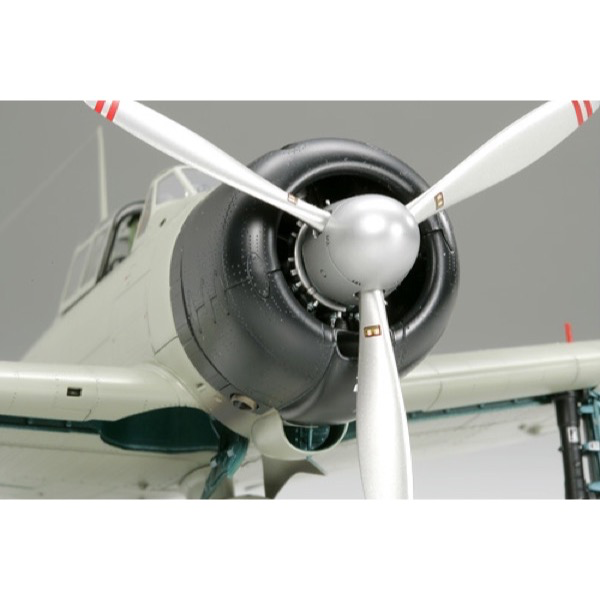 Tamiya 60317 1/32 Mitsubishi A6M2b Zero Type 21 Zeke