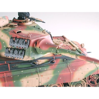 Tamiya 35252 1/35 German King Tiger Ardennes Front