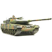 Tamiya 35271 1/35 German Leopard 2 A6 Main Battle Tank