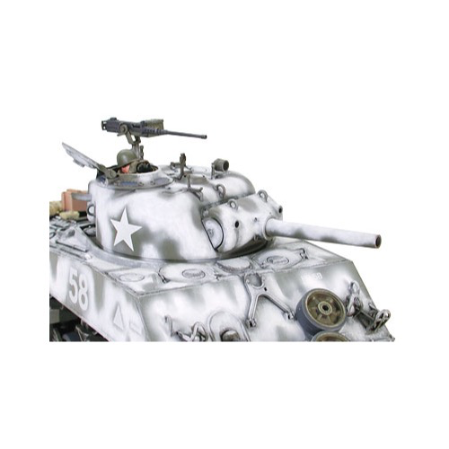 Tamiya 35251 1/35 M4A3 Sherman 105mm Howitzer