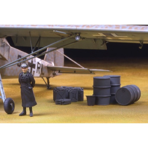 Tamiya 61100 1/48 Fieseler FI15C Storch