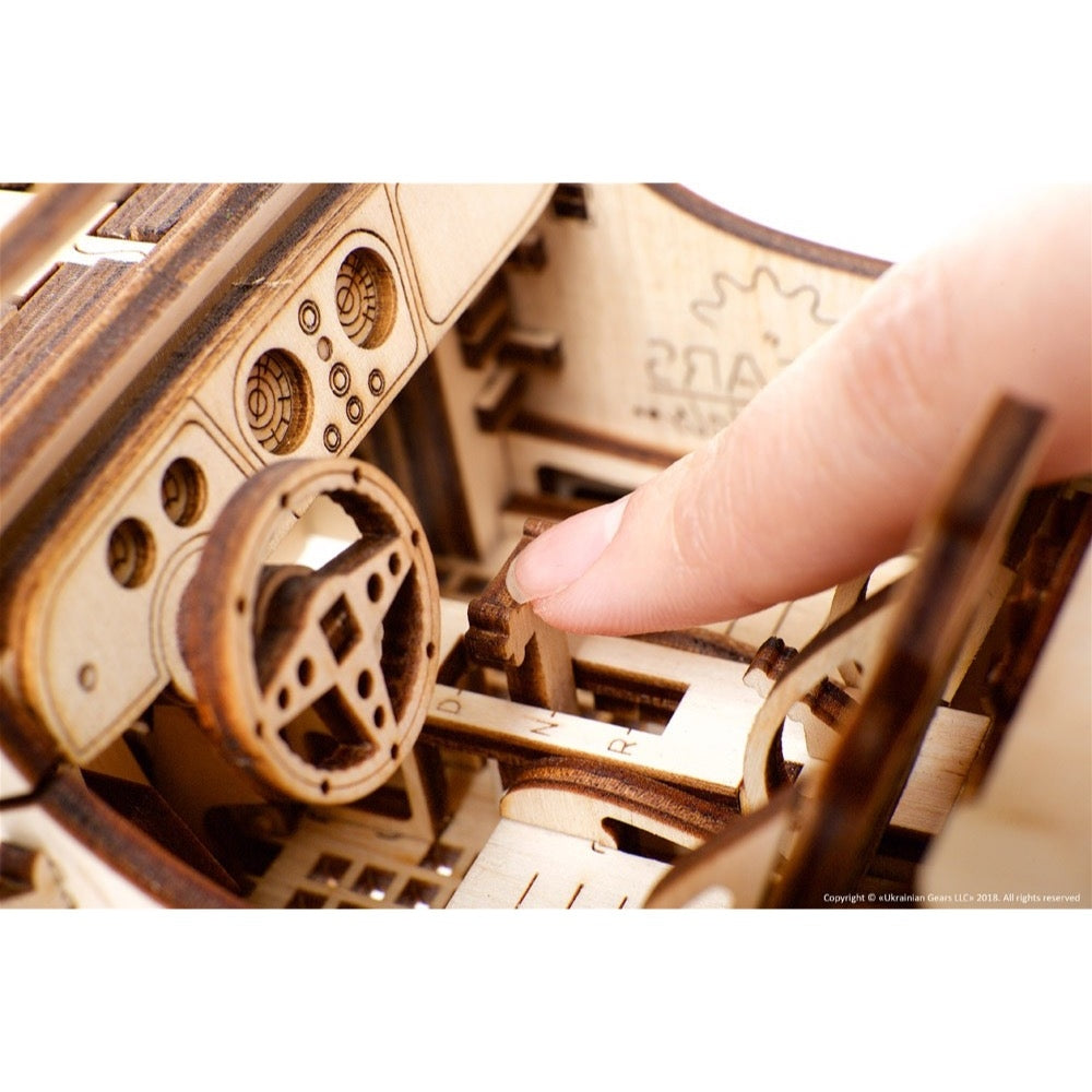 Ugears 70052 Roadster VM-01 437pc